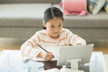 小学生向けのオンライン家庭教師